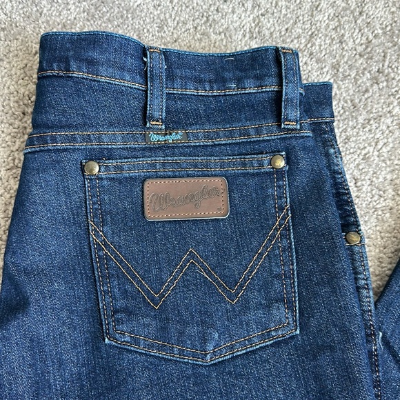 WRANGLER® COWBOY CUT® SLIM FIT JEAN - Picture 2 of 5